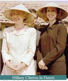 HillaryClintonInHanoi2
